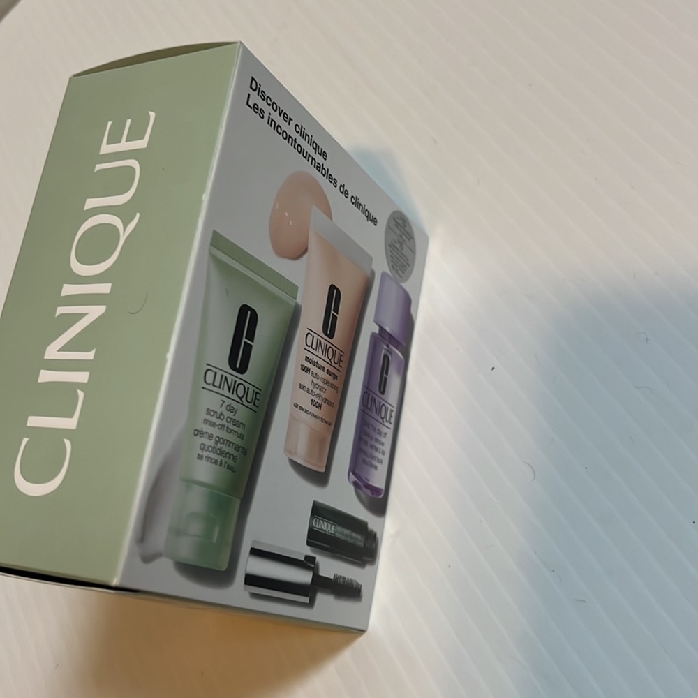 Clinique 4-pc sample set - Picture 4 of 4